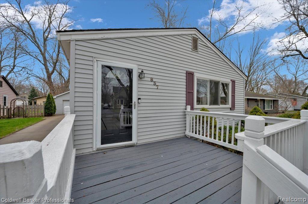 837 GIBSON Street, Oxford, MI 48371 — Photo 25