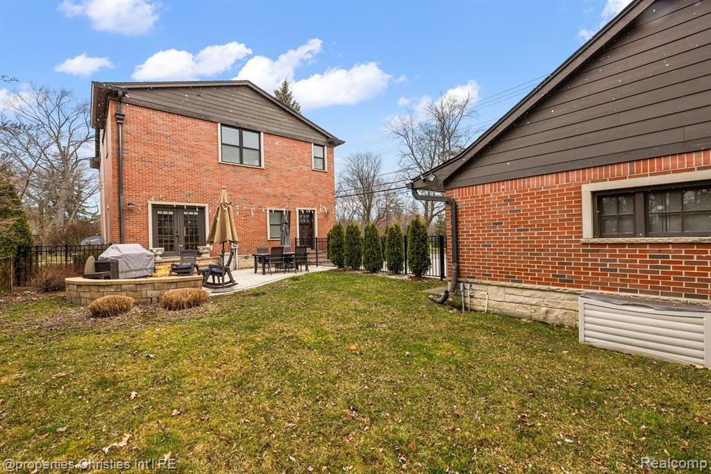 13103 KINGSTON Avenue, Huntington Woods, MI — Photo 53