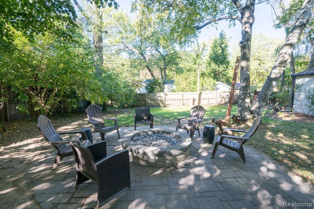 314 GRALAKE Avenue, Ann Arbor, MI 48103 — Photo 7
