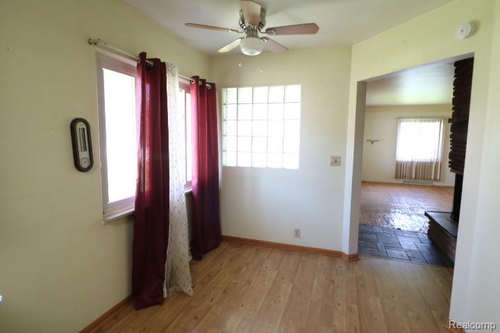 5482 Shamrock Lane, Flint, MI 48506 — Photo 6