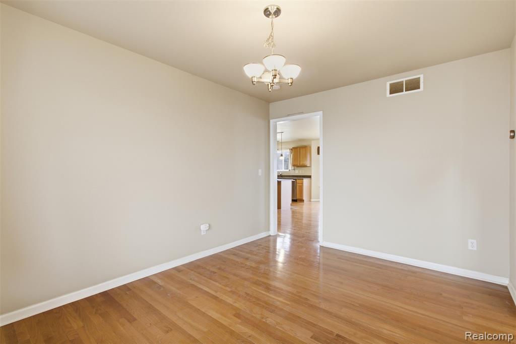 7767 W Branch Court, Ypsilanti, MI 48197 — Photo 28