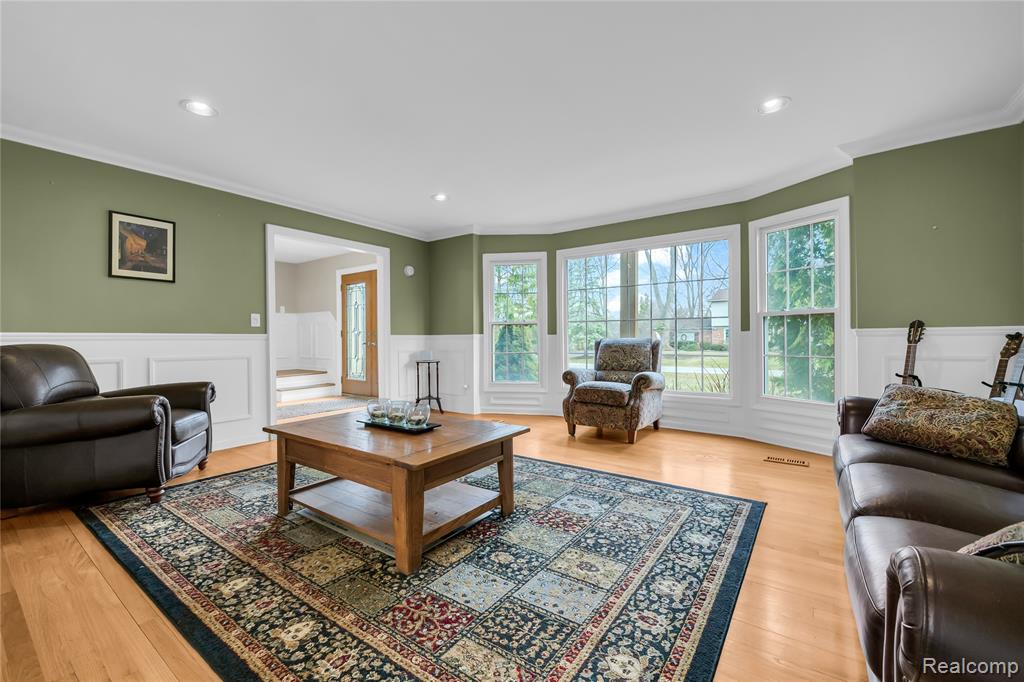 5516 Priory Lane, Bloomfield Hills, MI 48301 — Photo 8