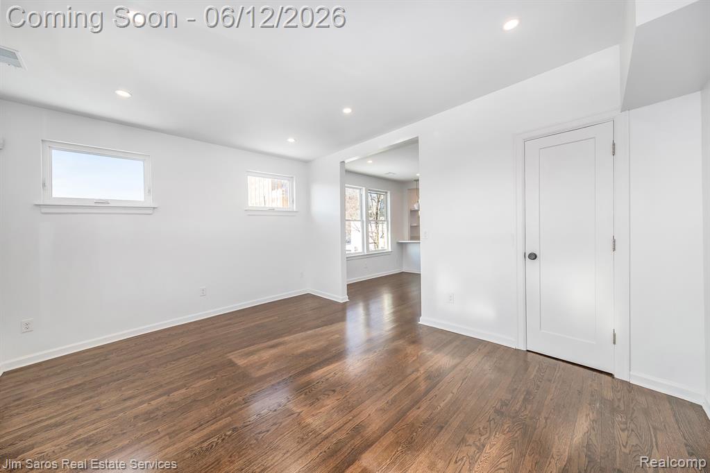 249 Custer Upper, Detroit, MI 48202 — Photo 4