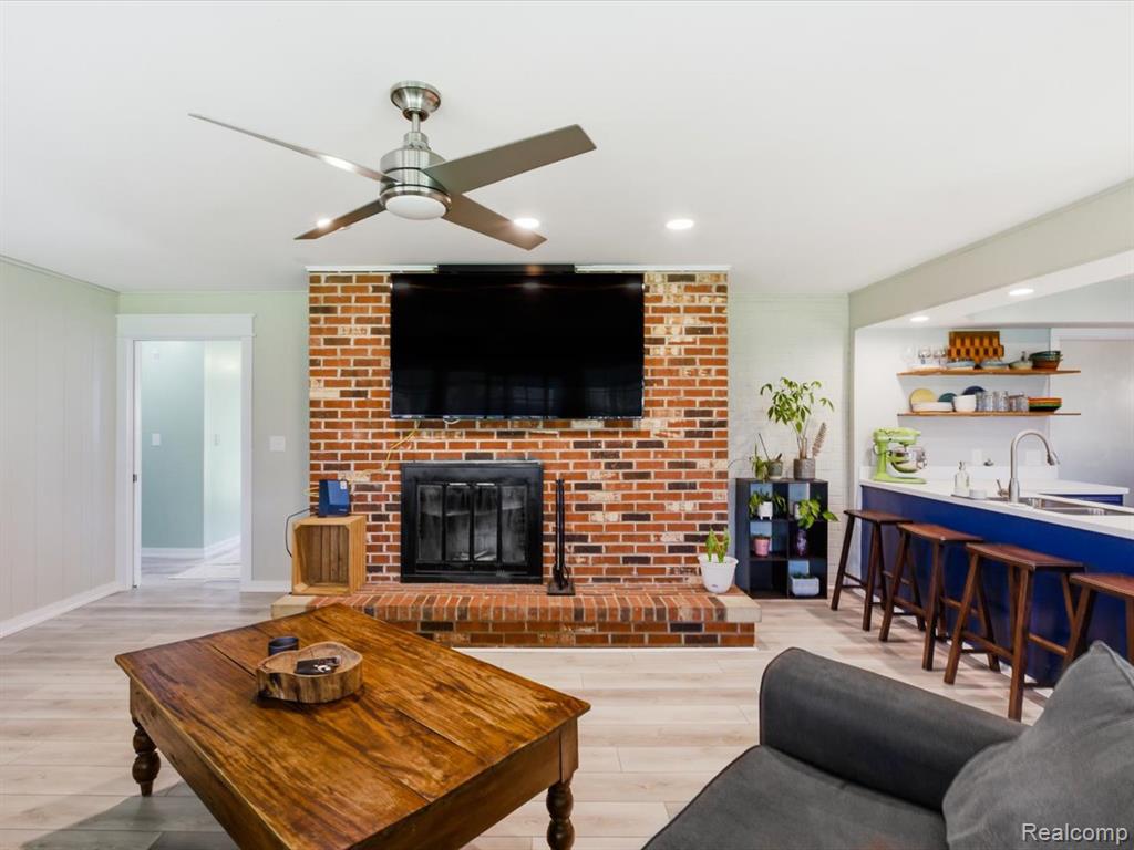 2956 Maywood Drive, Port Huron, MI 48060 — Photo 22