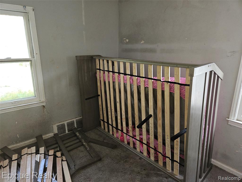 19392 JUSTINE Street, Detroit, MI 48234 — Photo 15