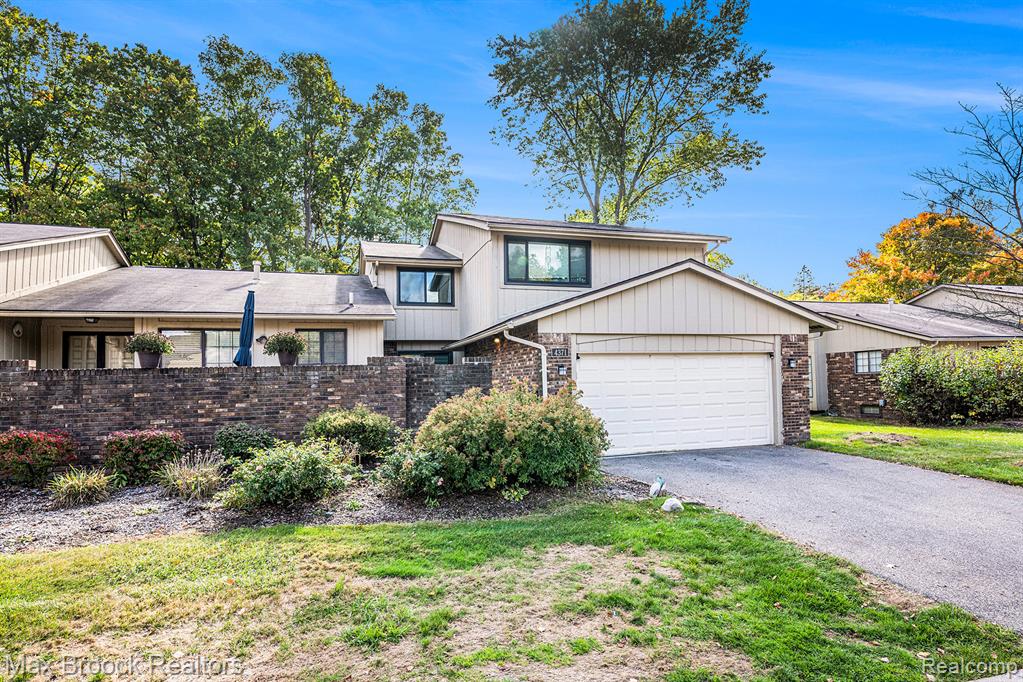 4371 Foxpointe Drive, West Bloomfield, MI 48323 — Photo 2
