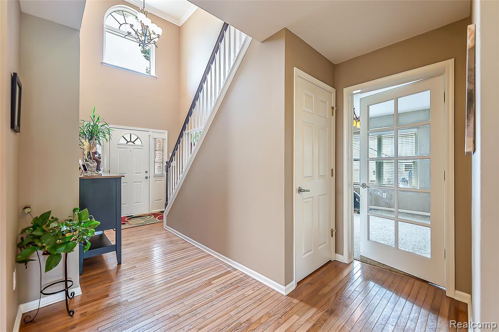 2116 Ore Creek Lane, Brighton, MI 48114 — Photo 8