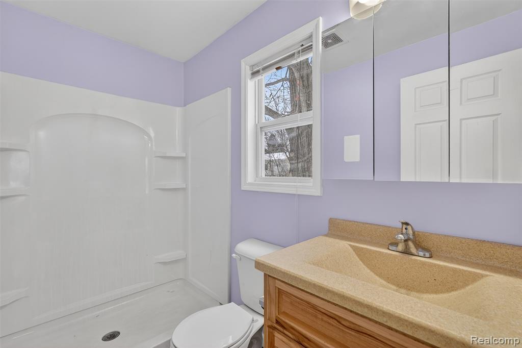 5417 Rensselear Drive, Lapeer, MI 48446 — Photo 20