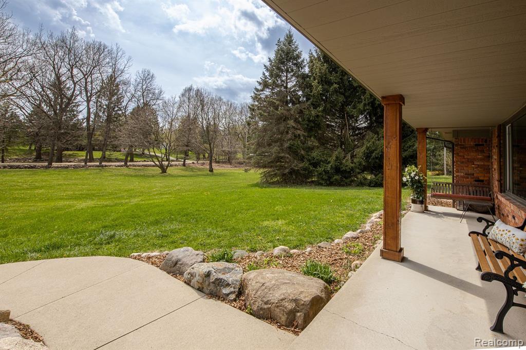 8650 KNOX Road, Clarkston, MI 48348 — Photo 7