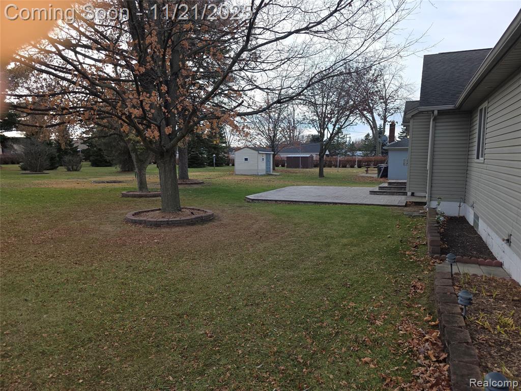 8224 Mary Ann Avenue, Shelby Twp, MI 48317 — Photo 4