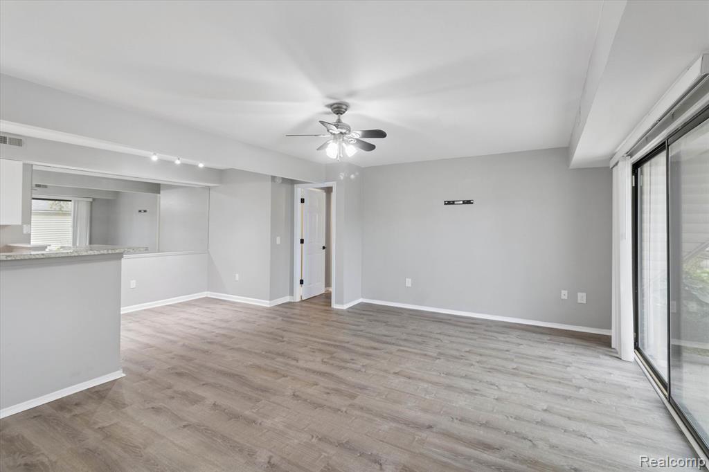 413 Water Tower Circle, Brighton, MI 48116 — Photo 6