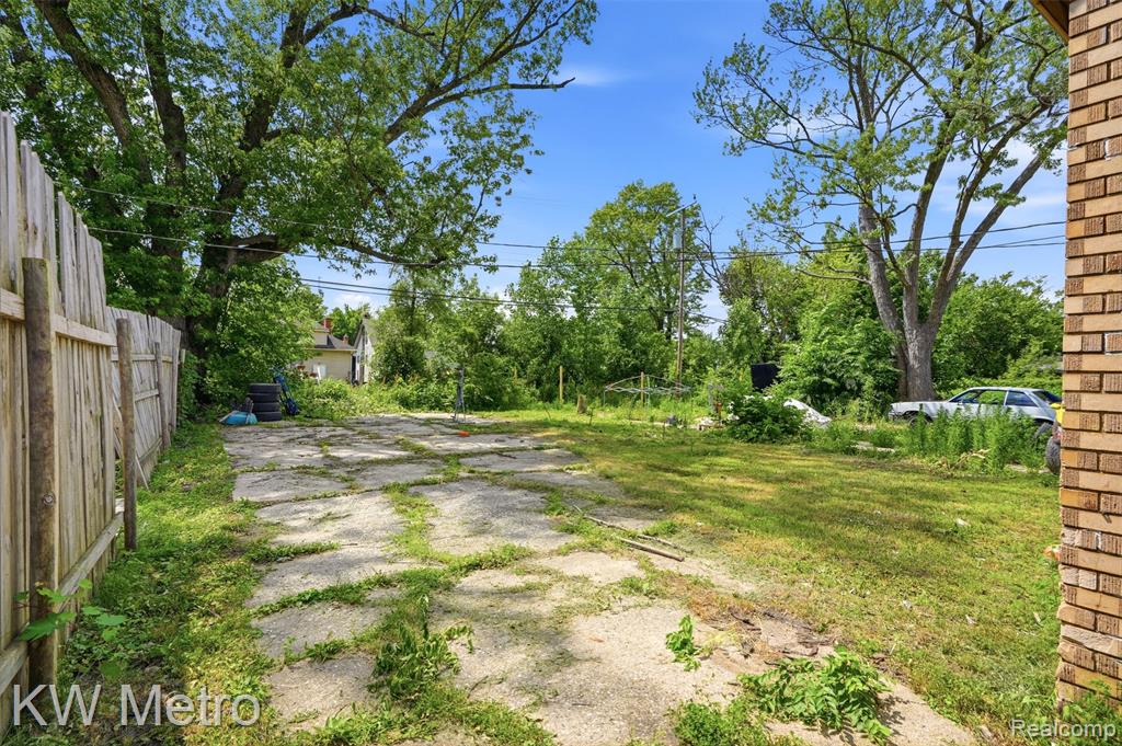 9941 Pinehurst Street, Detroit, MI 48204 — Photo 16