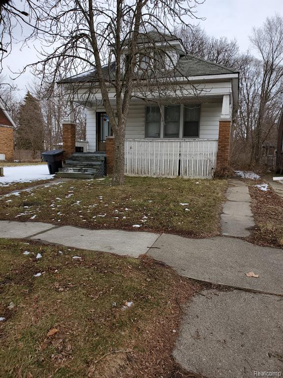 18430 WESTPHALIA Street - Photo 2
