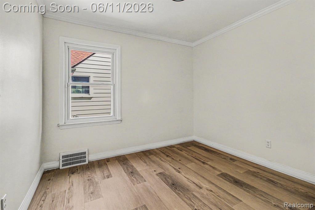 11311 Tecumseh, Redford, MI 48239 — Photo 14