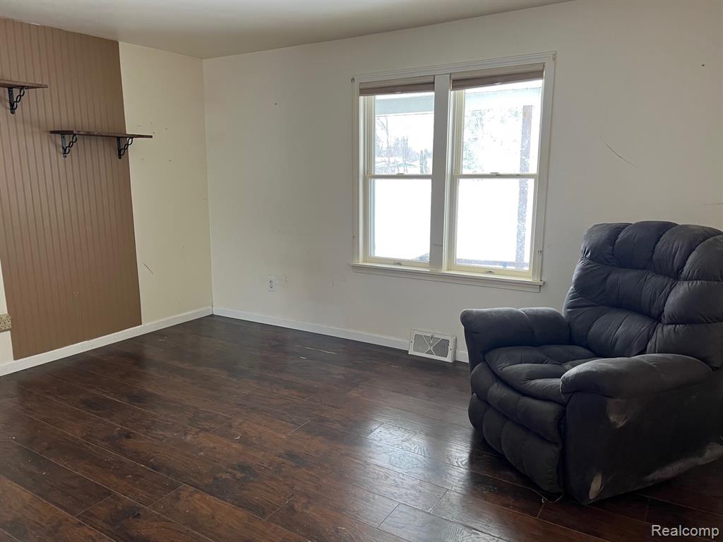 2581 Carpenter Road, Lapeer, MI 48446 — Photo 12
