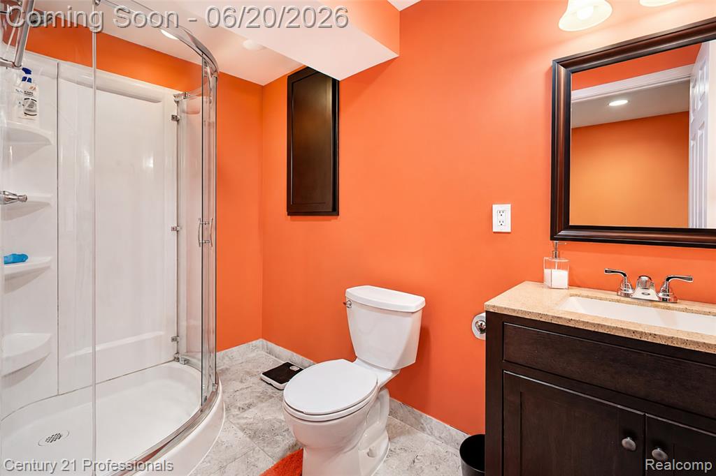 45248 Bartlett Drive, Novi, MI 48377 — Photo 47