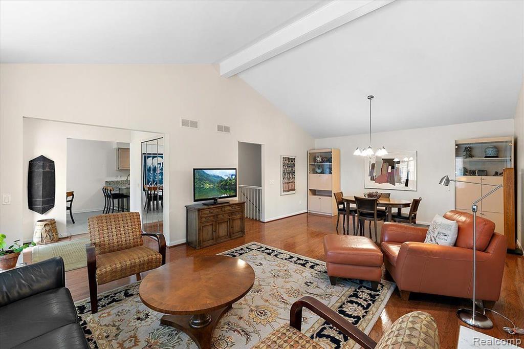 5853 Dawn Ridge Drive, Troy, MI 48098 — Photo 25