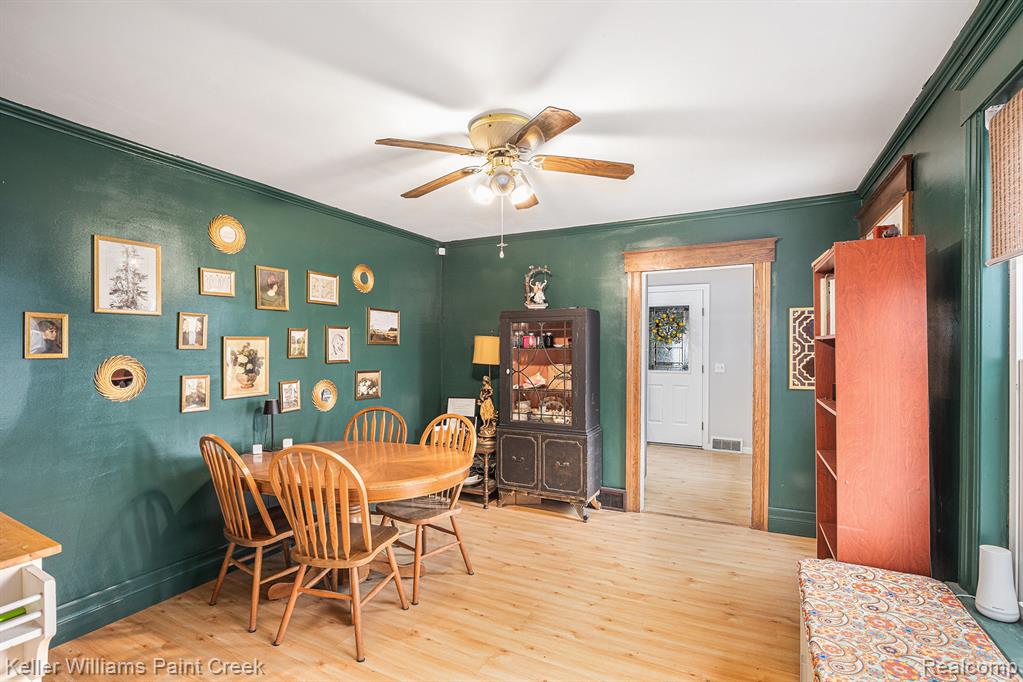 325 West Flint Street, Lake Orion, MI 48362 — Photo 5