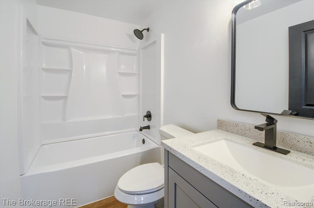 4507 N BELSAY Road, Flint, MI 48506 — Photo 28