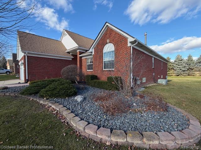 8261 Prestwick Lane, Washington, MI 48095 — Photo 2