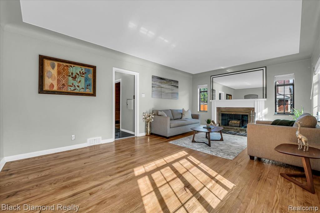 5500 Harvard Road, Detroit, MI 48224 — Photo 11