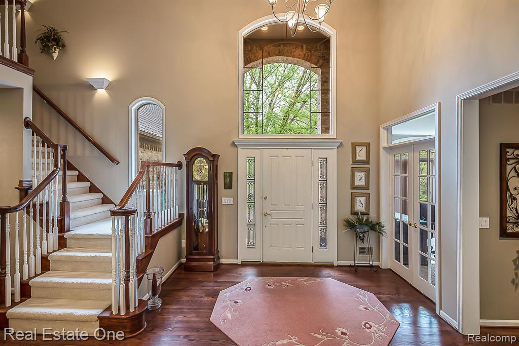 8444 CLIMBING Way, Pinckney, MI 48169 — Photo 12