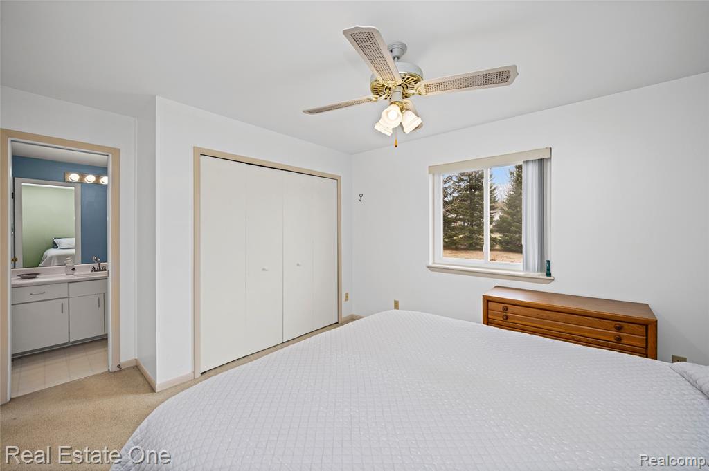 6335 Stonehearth Pass, Grand Blanc, MI 48439 — Photo 31