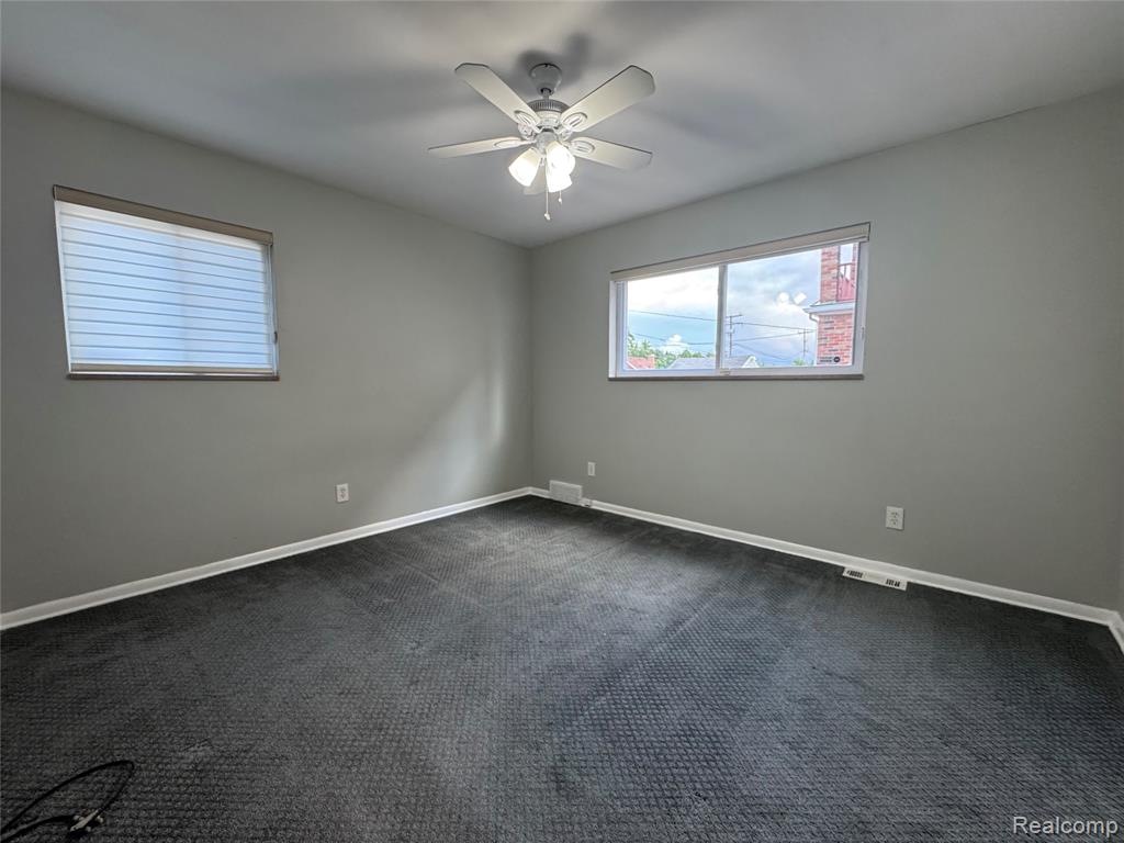 5476 Orchard Avenue, Dearborn, MI 48126 — Photo 15