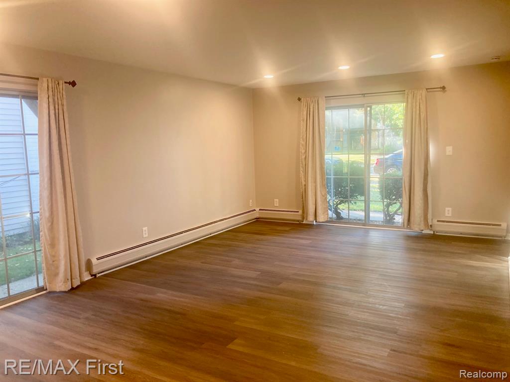 512 W 4th Street, Royal Oak, MI 48067 — Photo 3