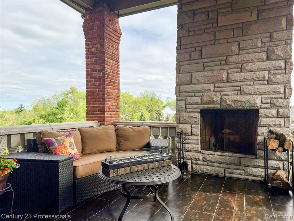 8814 PRESTWICK Lane, Washington, MI 48095 — Photo 44