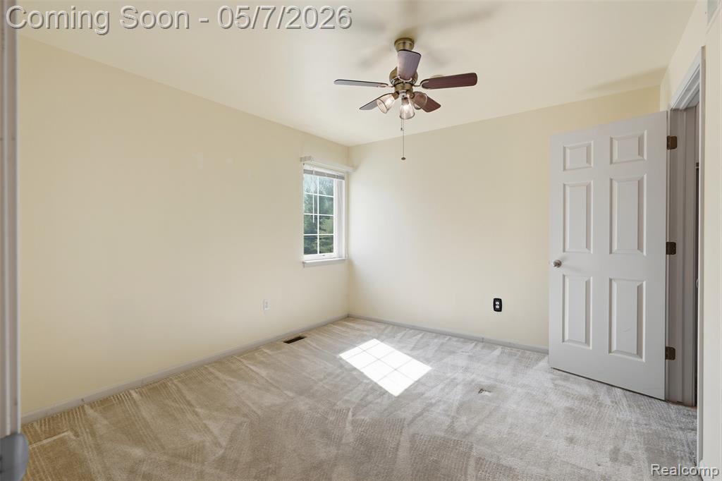 49118 Hawksburry Road, Canton, MI 48188 — Photo 24