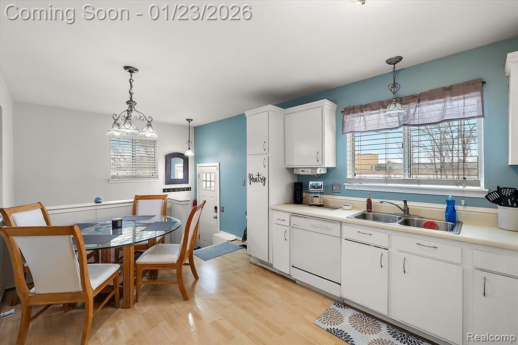 6823 Engleman, Center Line, MI 48015 — Photo 10