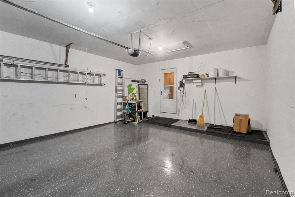 42917 Freeport Drive, Sterling Heights, MI 48313 — Photo 38