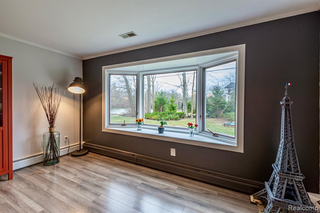 5698 RAVEN Road, Bloomfield Hills, MI 48301 — Photo 11