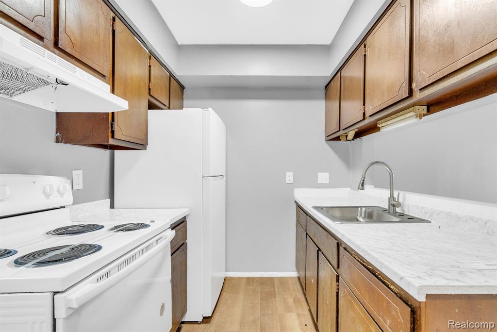 4535 Cadieux #22 / 107 Road, Detroit, MI 48224 — Photo 10
