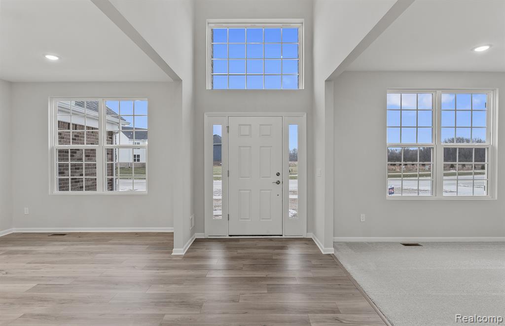 51079 Deerbrook Drive, Macomb, MI 48042 — Photo 5