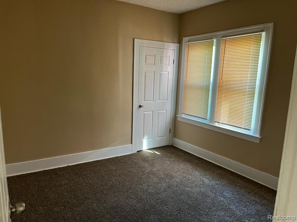 9694 Otsego Street, Detroit, MI 48204 — Photo 6