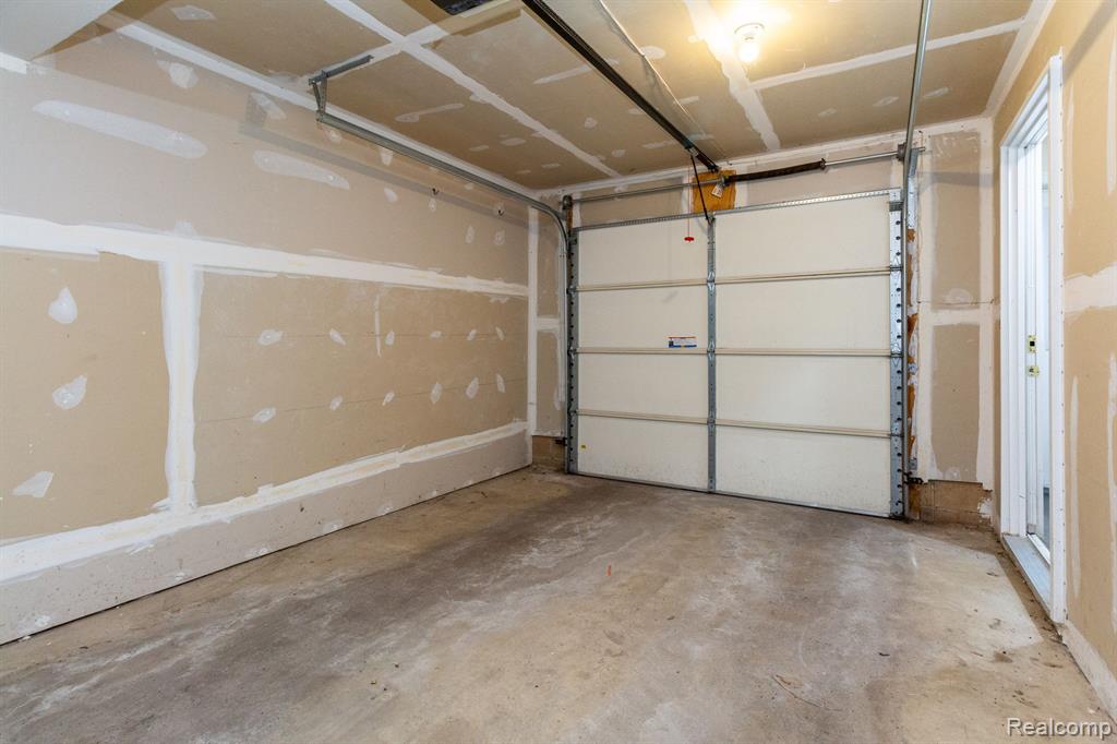 1017 BLUESTEM Lane, Ann Arbor, MI 48103 — Photo 28