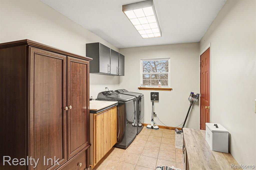 11661 Shaffer Road, Davisburg, MI 48350 — Photo 14
