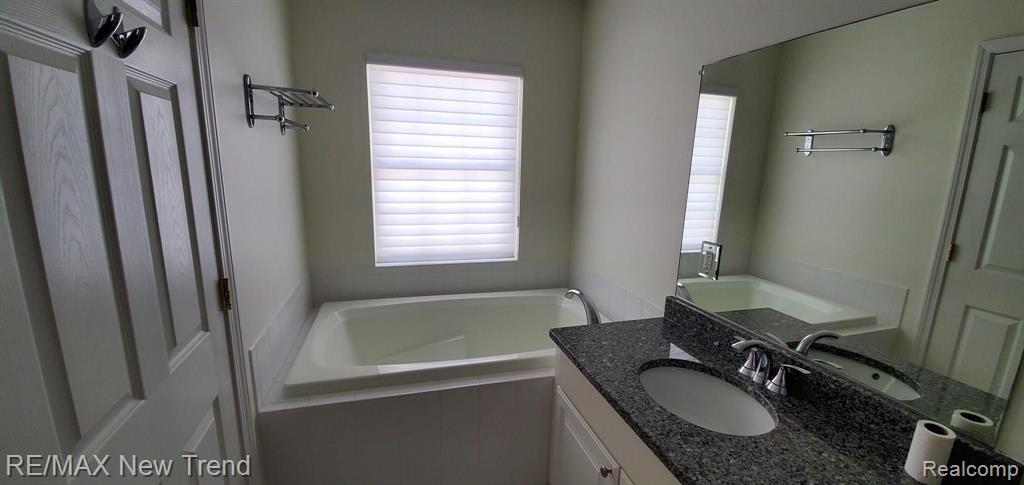 41855 Mitchell Road, Novi, MI — Photo 13