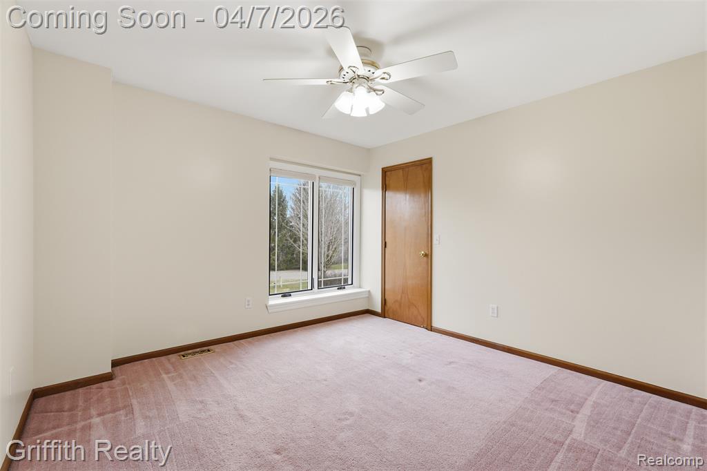 2142 Cumberland Drive, Brighton, MI 48114 — Photo 28
