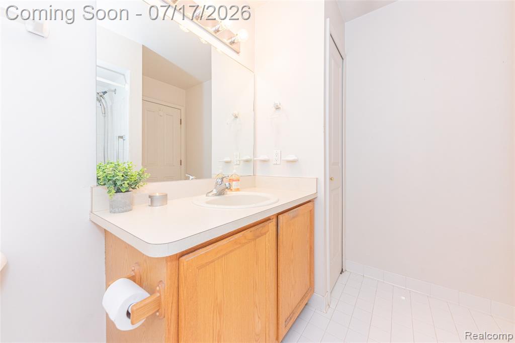 993 W Rose Avenue, Garden City, MI — Photo 22