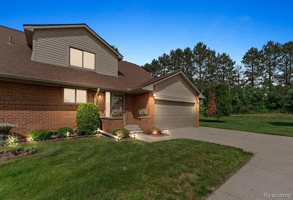 3702 Old Creek Road, Troy, MI 48084 — Photo 27