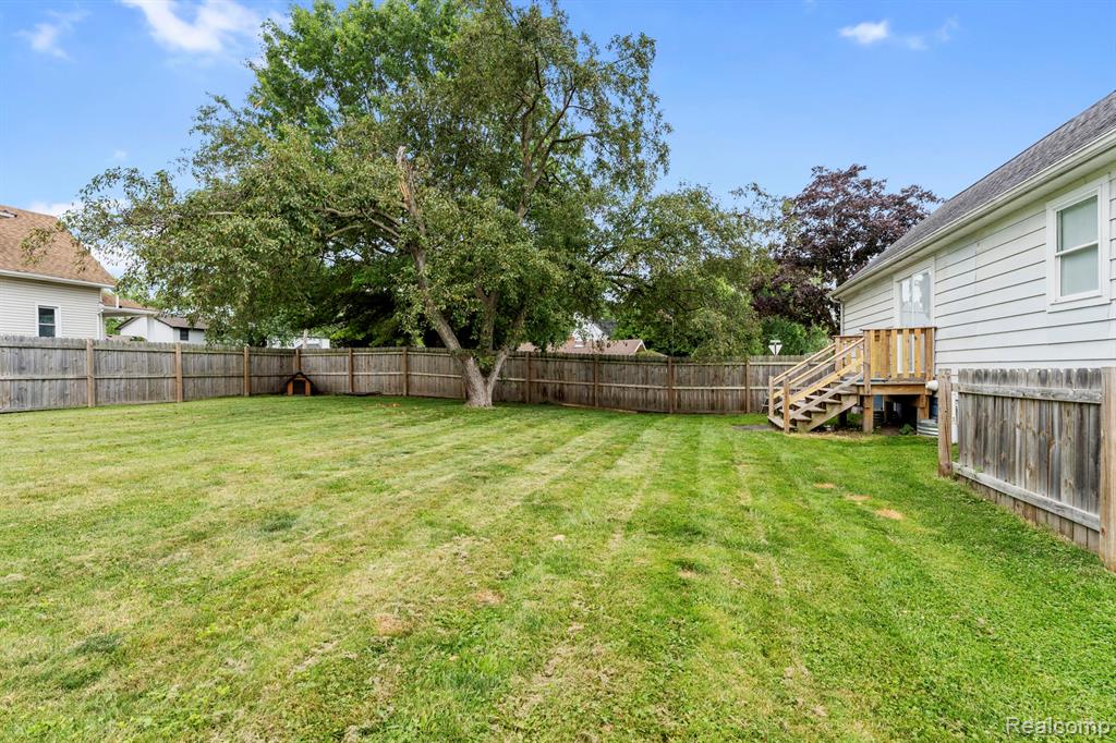 448 Bondie Street, Wyandotte, MI 48192 — Photo 23