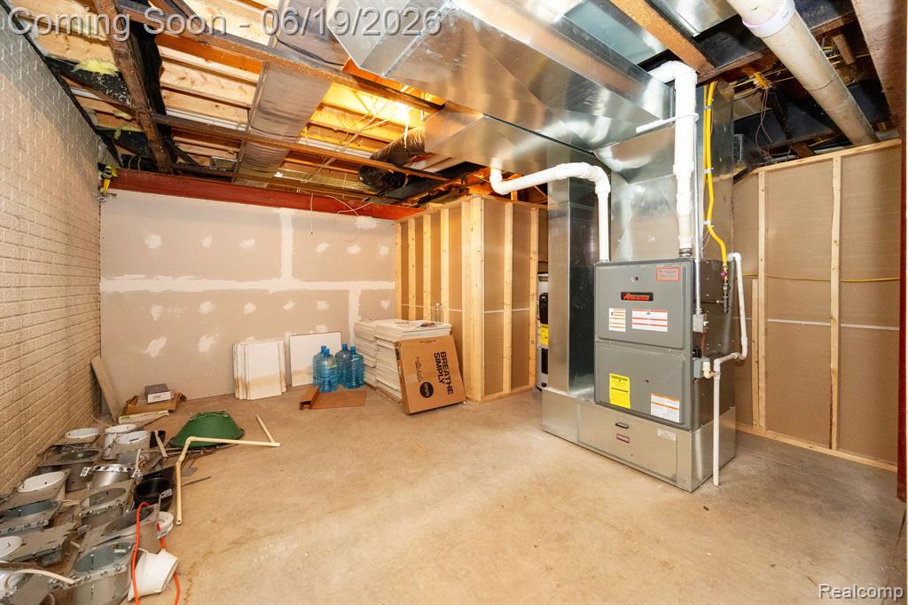 7860 War Road, Newport, MI 48166 — Photo 47