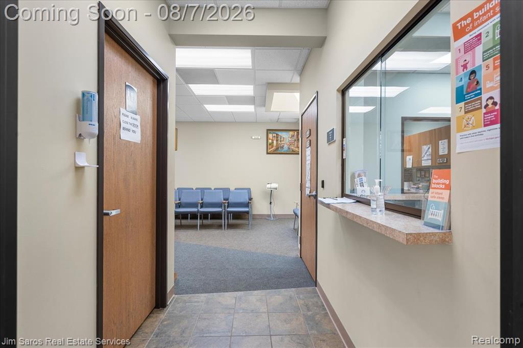 17329 Mack Avenue - Photo 4