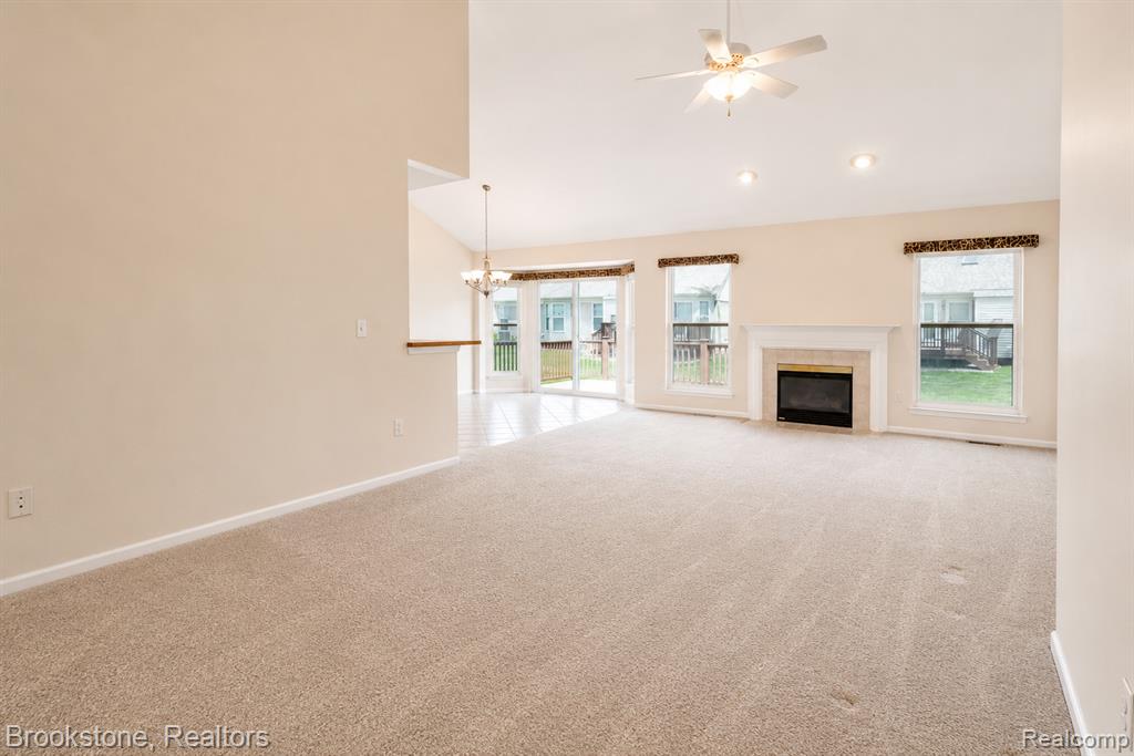 44138 Kendyl, Sterling Heights, MI 48314 — Photo 2