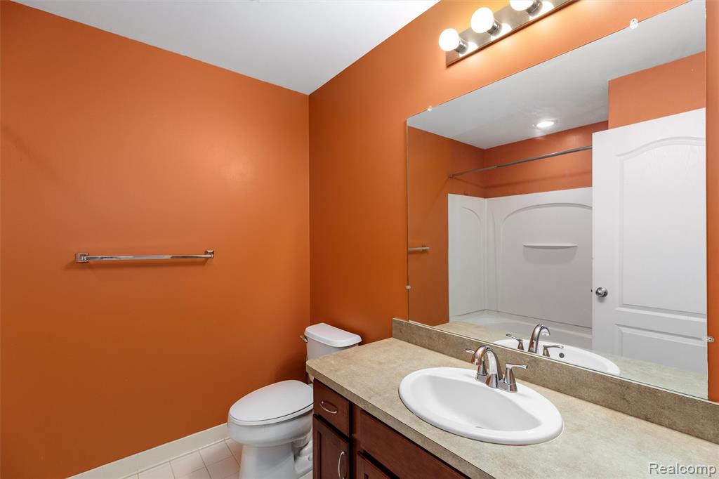 1341 Hollins Hall Lane, Troy, MI 48085 — Photo 26