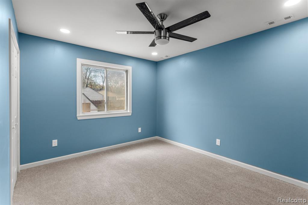 5960 PRINCESS Street, Taylor, MI 48180 — Photo 17
