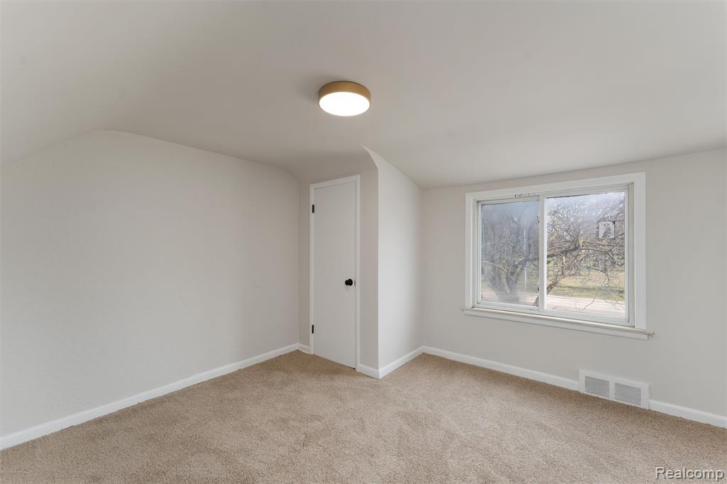 917 N Perry Street, Pontiac, MI 48340 — Photo 25